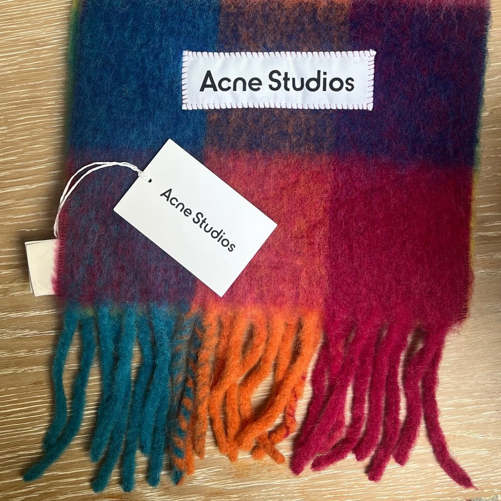 NWT Acne Studios Wool Scarf